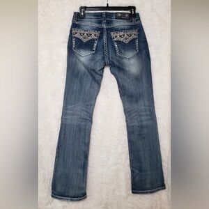Grace in LA  Women’s Bootcut Jeans with Embellished Pockets Size 29